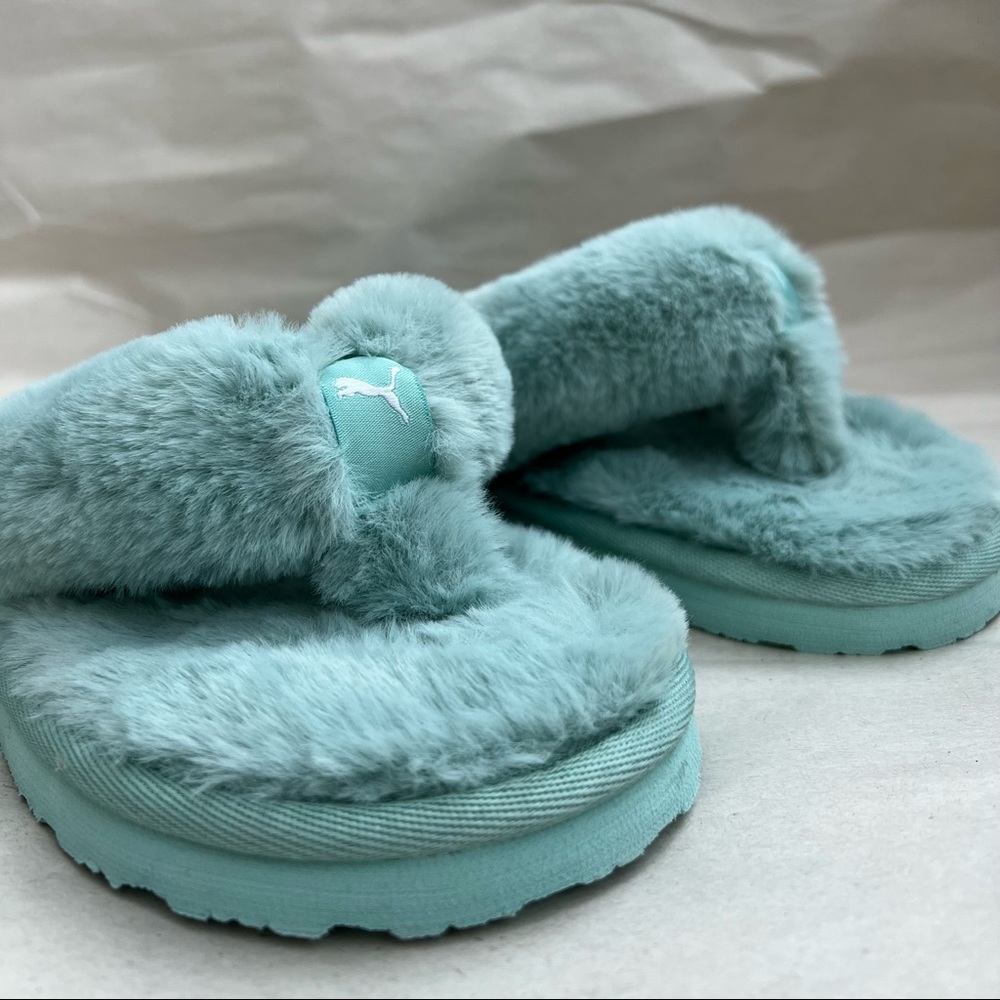 PUMA Fluff Flip Women’s Shoes